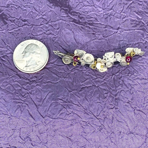 Vintage Sterling Silver Broach with a Fresh Water Pearl and Garnets - Picture 1 of 2